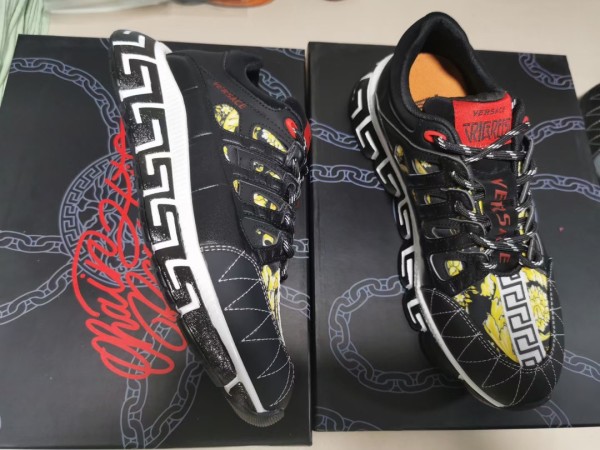 Versace Trigreca Barocco Print Black