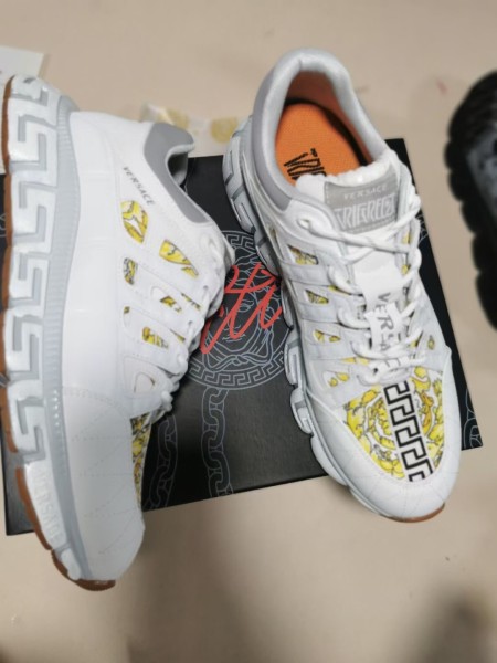 Versace Trigreca White Grey Barocco Print