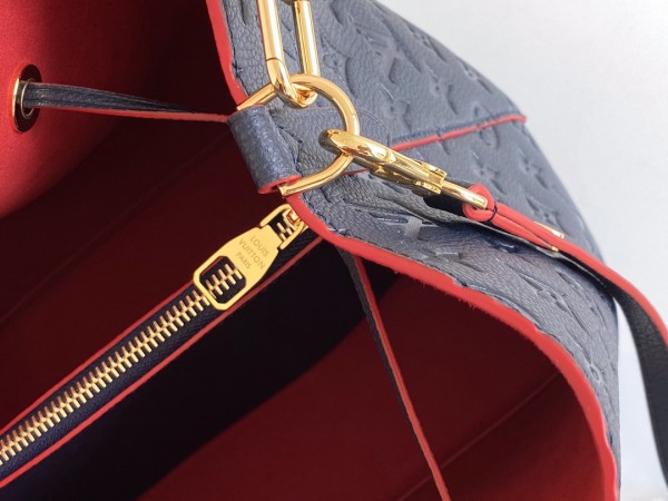 Handbag Louis Vuitton M45256 size26.0 x 26.0 x 17.5