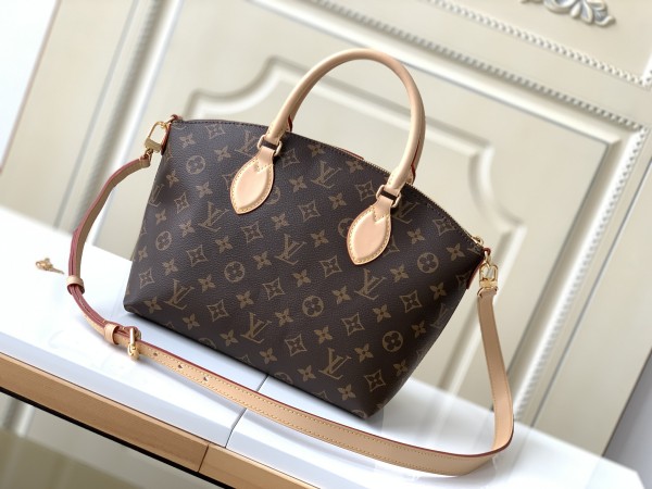 Handbag Louis Vuitton M45986 size 25 x 23 x 14cm