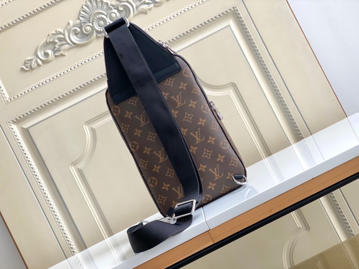Handbag  Louis Vuitton 46327 size 20x31x7 cm