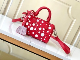 Handbag  Louis Vuitton M81910 size 16X11X9cm