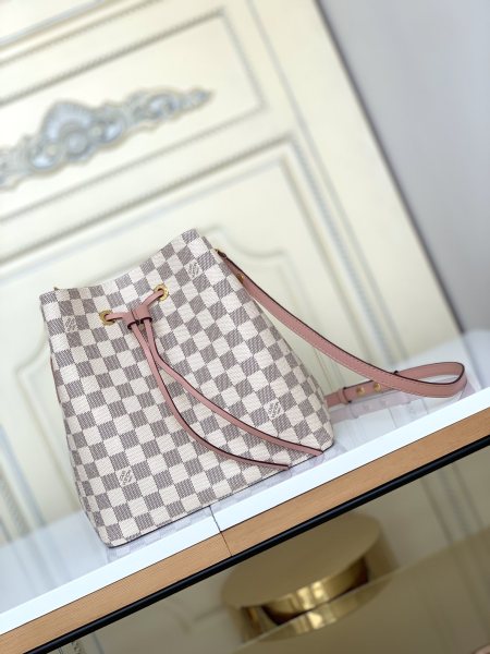 LOUIS VUITTON NOE Checkerboard Leather Bucket Bag, Portable Crossbody Bag, Shoulder Bag Women's Light Pink Rose N40152 size  25.91*17.53*25.91 cm