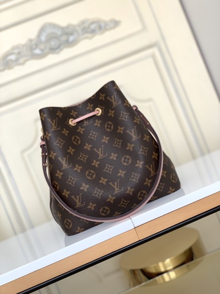 LOUIS VUITTON NOE Monogram Coated Canvas With Leather Bucket Bag, One Shoulder Handbag Women's Brown M44022 size 26*17.5*26 cm