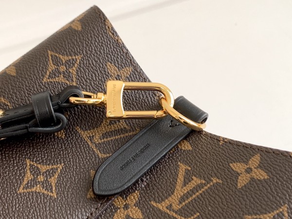 Louis Vuitton NéoNoé MM M44020 size 26*17.5*26 cm