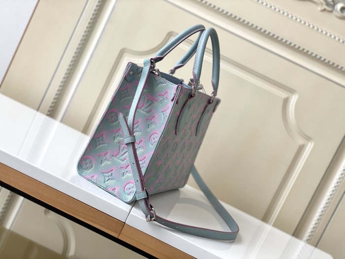  Handbag  Louis Vuitton  M46067  size  25 x 19 x 11.5  cm