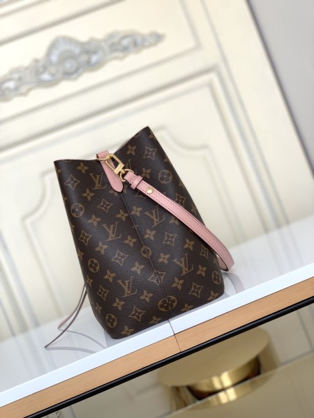 LOUIS VUITTON NOE Monogram Coated Canvas With Leather Bucket Bag, One Shoulder Handbag Women's Brown M44022 size 26*17.5*26 cm