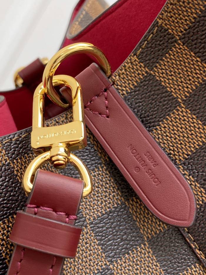 LOUIS VUITTON NOE Leather Bucket Bag, Portable Crossbody Bag, Shoulder Bag Women's N40214 size 26*17.5*26 cm