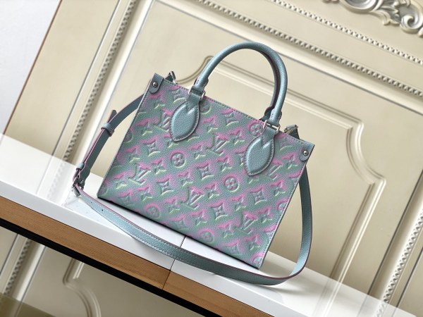  Handbag  Louis Vuitton  M46067  size  25 x 19 x 11.5  cm