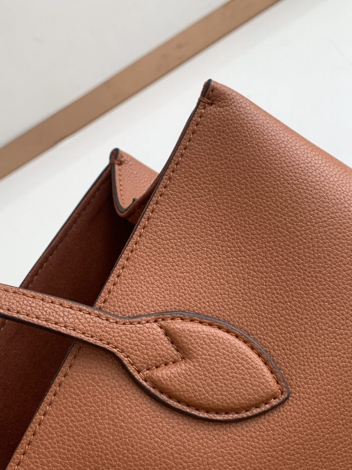 Handbag  Louis Vuitton M58927  size  42.0 x 28.0 x 15.0  cm