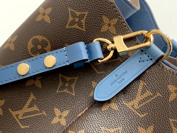 LOUIS VUITTON NeoNoe Monogram Brown/Bleu Jean M43569 size 26*17.5*26 cm
