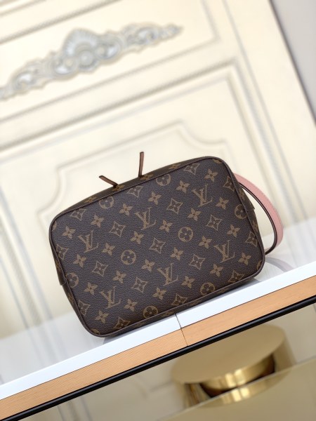 LOUIS VUITTON NOE Monogram Coated Canvas With Leather Bucket Bag, One Shoulder Handbag Women's Brown M44022 size 26*17.5*26 cm