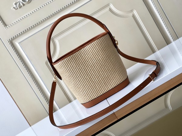 Handbag  Louis Vuitton  m59961  size  24 x 19 x 18.5  cm