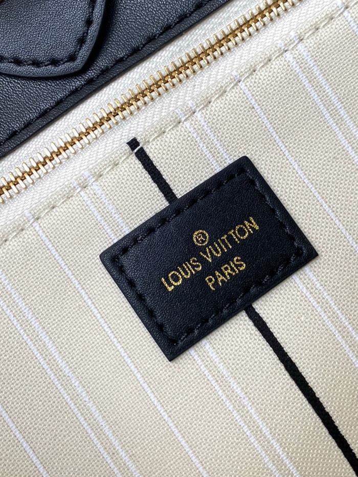 Handbag  Louis Vuitton  M59842  size 30.5 x 24.5 x 14 cm