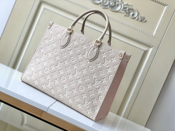 Handbag Louis Vuitton M46128 size 35*14*27 cm