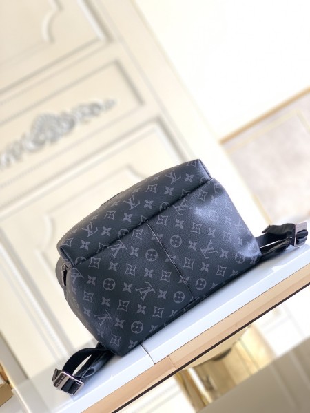  Handbag  Louis Vuitton M43186  size  40×30×20 cm