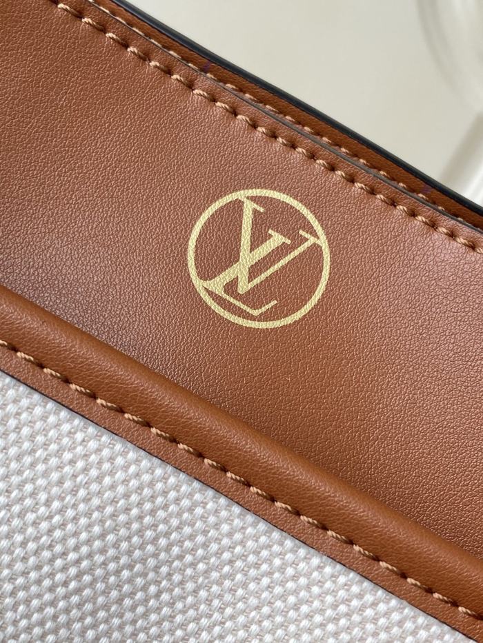 LOUIS VUITTON M22195 On My Side Mm M22191 size 30.5*14*24.5cm