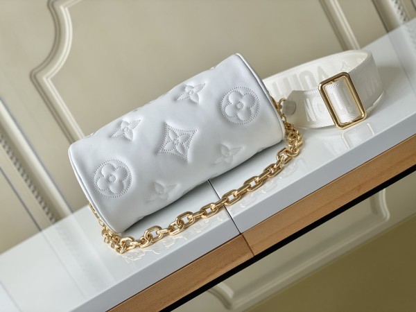 Handbag   Louis Vuitton   M59827  size  20x10x10  cm