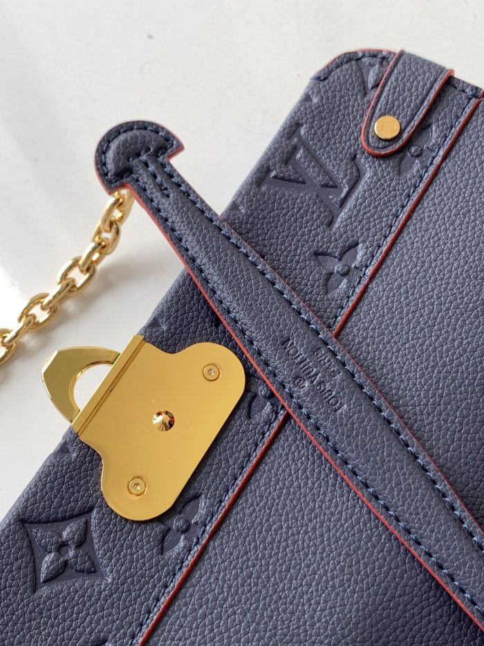  Handbag  Louis Vuitton  M44151  