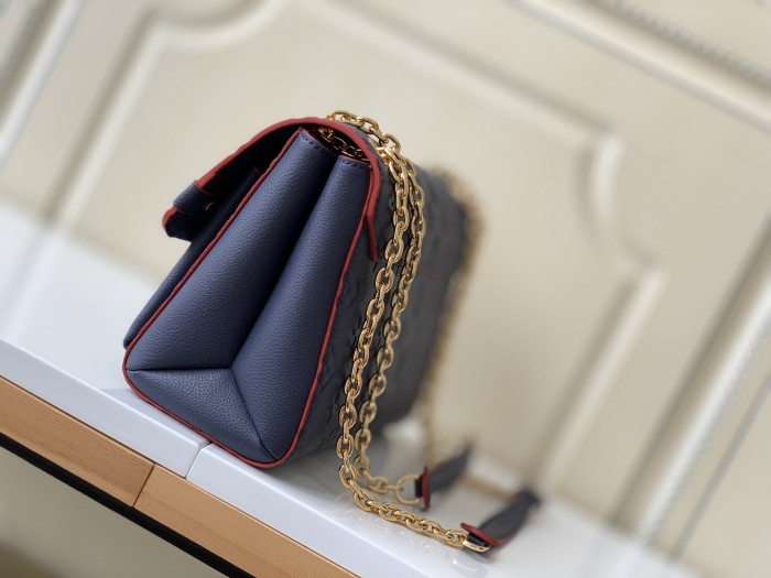  Handbag  Louis Vuitton  M44151  