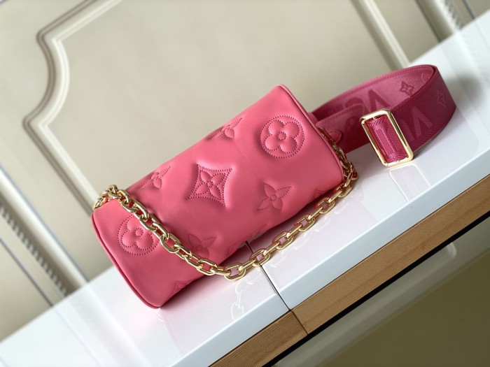 Handbag   Louis Vuitton  M59826  size  20x10x10 cm