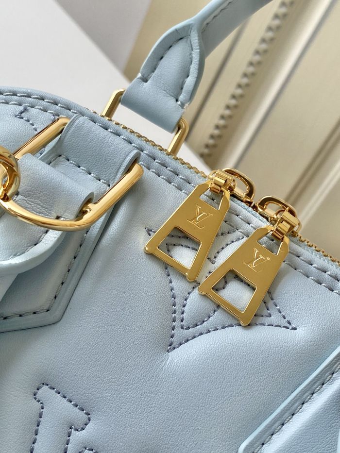 Handbag   Louis Vuitton  M59822  size  24.5 x 18 x 12  cm 