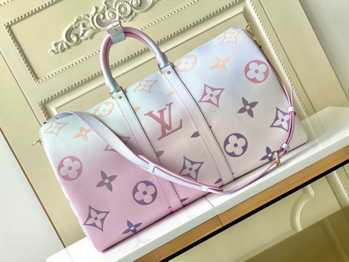 Handbag   Louis Vuitton  59943  size  45 x 27 x 20  cm