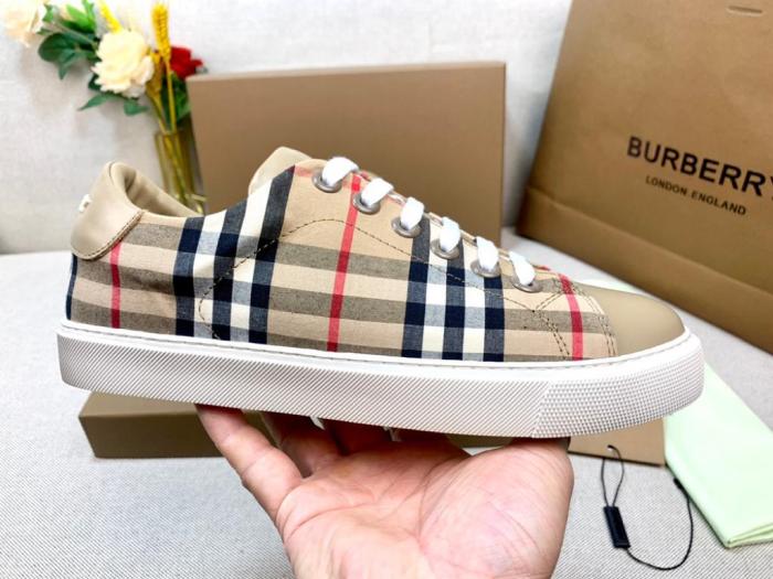 Burberry Bio-based Sole Vintage Check and Leather Sneakers Archive Beige (W)