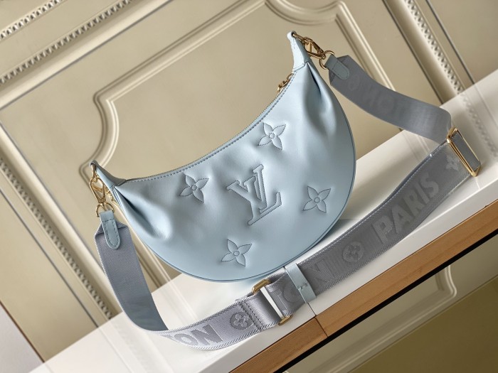 Handbag  Louis Vuitton  M59825  size  27.5x16x7 cm