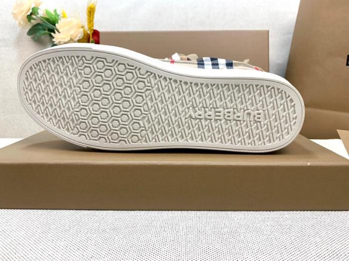 Burberry Bio-based Sole Vintage Check and Leather Sneakers Archive Beige (W)