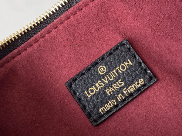 Handbag   Louis Vuitton  M81456  size  16.0 x 11.0 x 9.0  cm