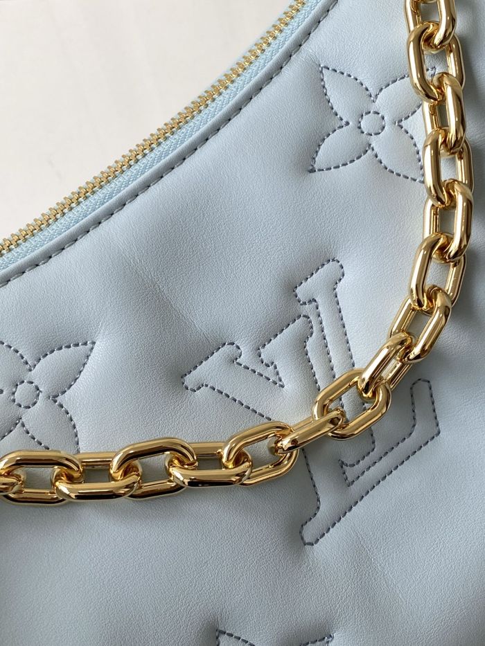 Handbag  Louis Vuitton  M59825  size  27.5x16x7 cm