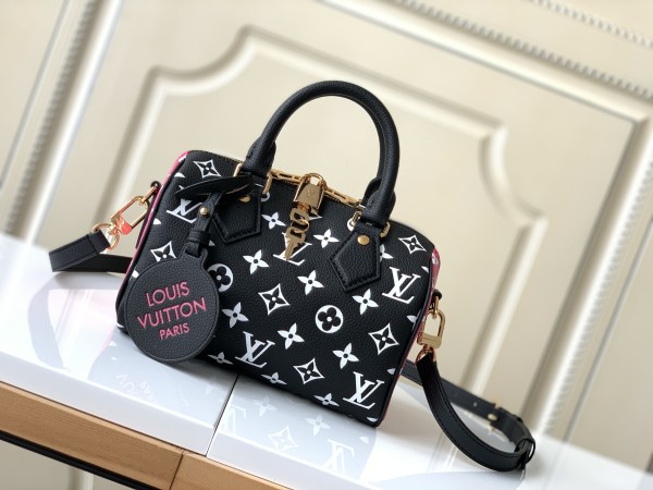 Handbag   Louis Vuitton  M46088  size  20.5 x 13.5 x 12.0 cm