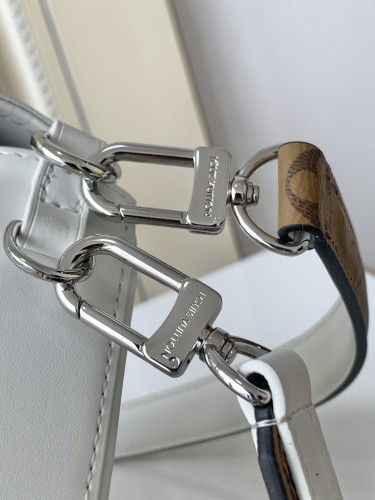  Handbag   Louis Vuitton  M20395  size  24.0 x 15.0 x 6.0 cm