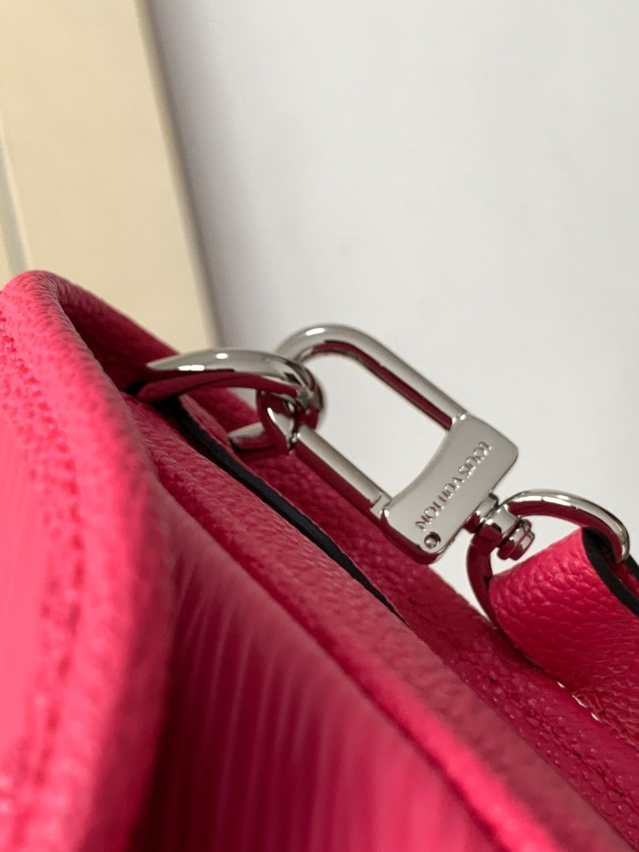 Handbag   Louis Vuitton  59460  size  24.5 x 15.5 x 9 cm