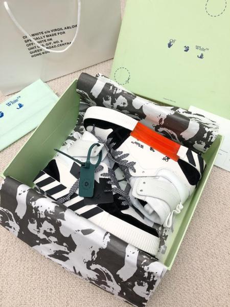 OFF-WHITE Vulc High White Black
