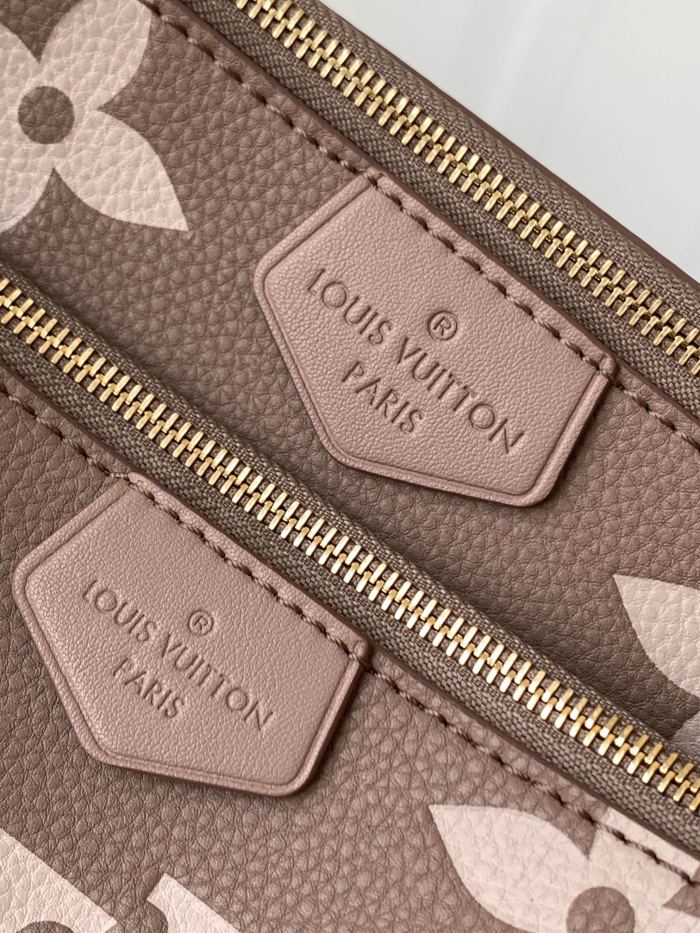 Handbag   Louis Vuitton  45777  size  23.5×13×4.5  cm