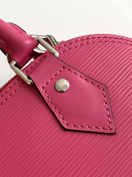  Handbag  Louis Vuitton   57341  size  23.5 x 17.5 x 11.5 cm