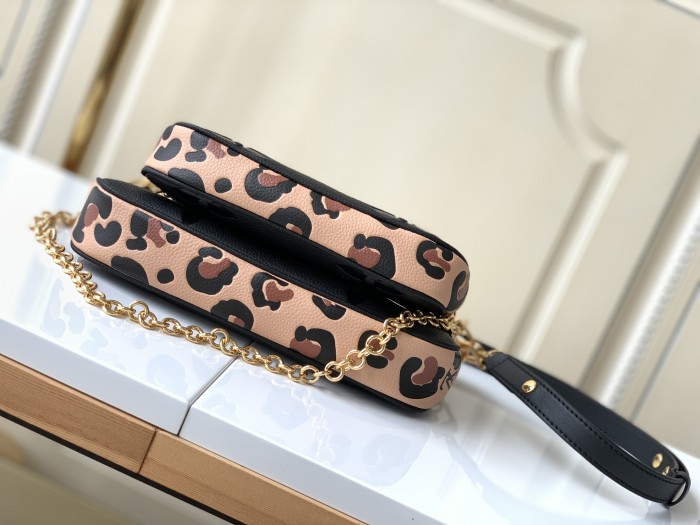 Handbag   Louis Vuitton   58520  size  23.5×13×4.5 cm  