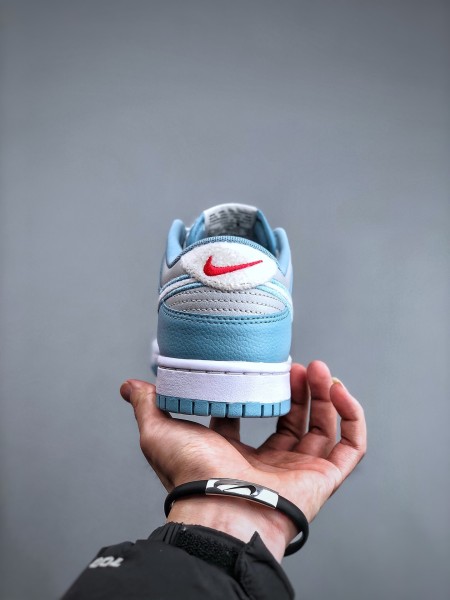 Nike Dunk Low Retro Fleece Swoosh Worn Blue