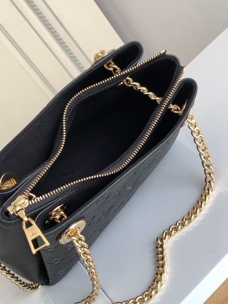 Handbag   Louis Vuitton  M43746  size  24.x 17 x 11  cm