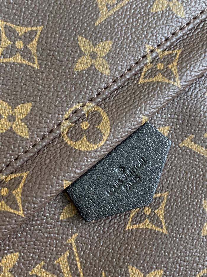 Handbag  Louis Vuitton   M41561  size  28×33×16 cm 