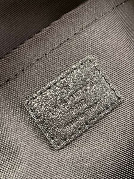 Handbag  Louis Vuitton  M41560  size  20×31×10 cm