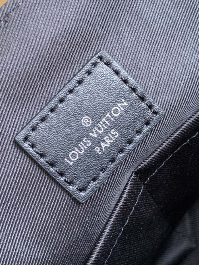  Handbag   Louis Vuitton  M58476  size  25 x 29 x 9  cm 