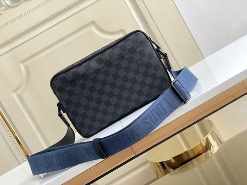 Handbag   Louis Vuitton  N40188  size  26.0 x 17.0 x 5.0 cm