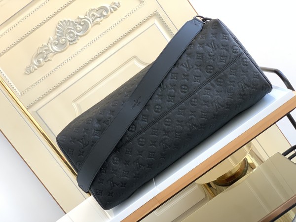  Handbag   Louis Vuitton  M44471  size  50.0x 29.0x 23.0 cm  