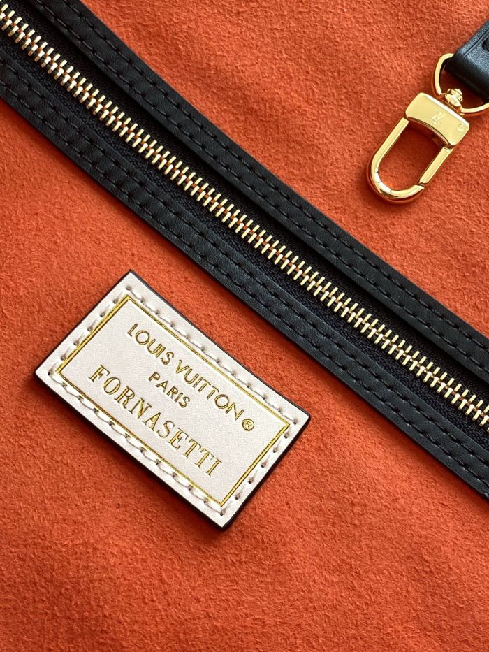  Handbag   Louis Vuitton  M45923  size  31.0 x 28.0 x 14.0  cm