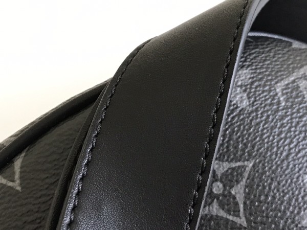 Handbag  Louis Vuitton   44336  size  47.0 x 20.0 x 9.0  cm 