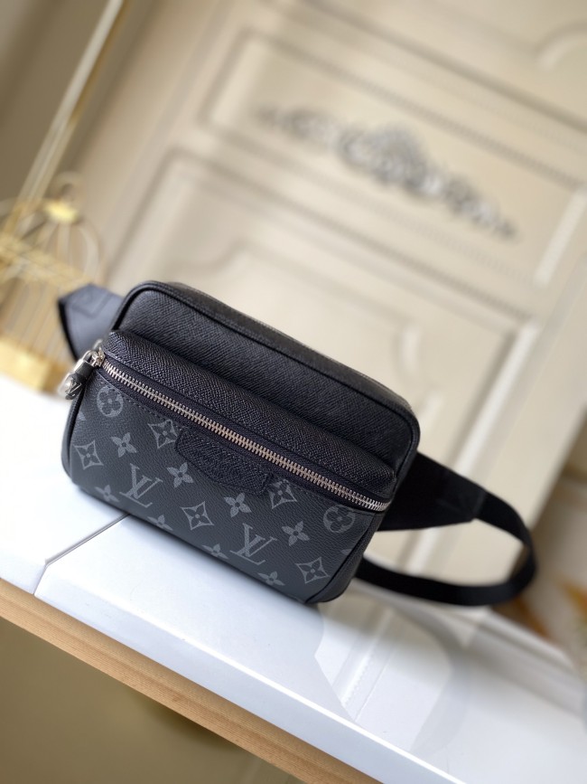  Handbag  Louis Vuitton  M30245  size  21.0 x 17.0 x 5.0 cm 