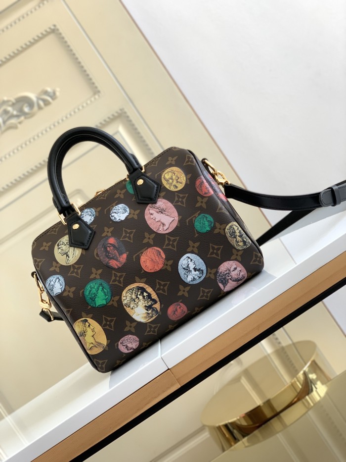 Handbag   Louis Vuitton   M45910  size  25.0 x 19.0 x 15.0  cm